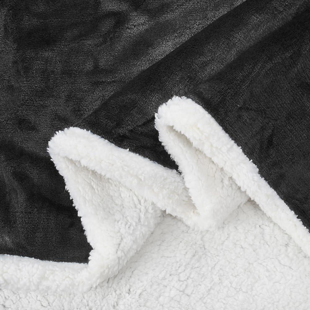imageCatalonia Sherpa Wearable Blanket with Sleeves ArmsBlack