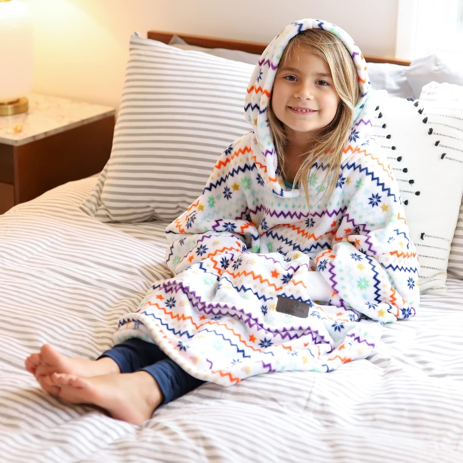 image:imageCatalonia Kids Cat Hoodie Blanket Oversized Fleece Wearable Sweatshirt Warm Hooded Pullover for Boys amp Girls Cozy for Gaming Reading TV Time amp Relaxing Christmas Gift for TeensXmas