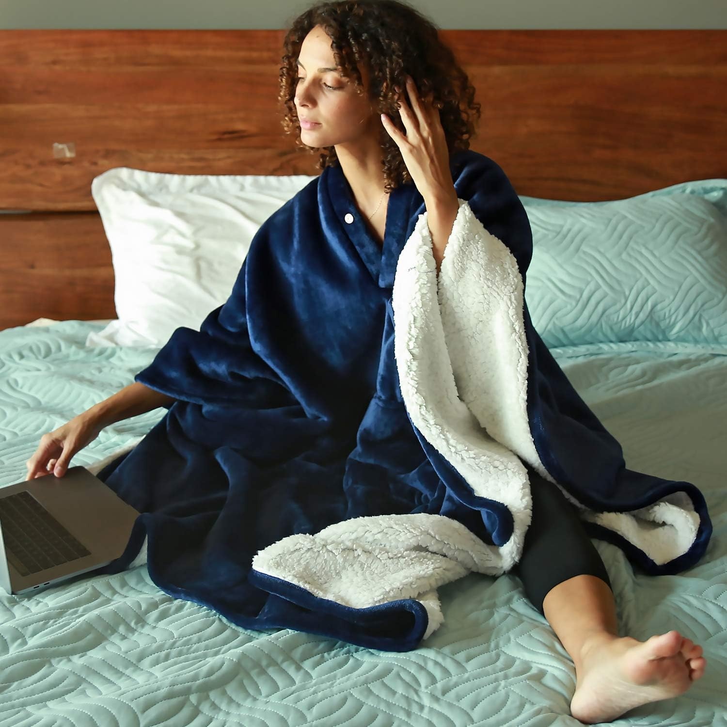 image:imageCatalonia Sherpa Wearable Blanket Poncho for Adult Women MenWrap Blanket Cape with PocketWarmSoftCozySnugglyComfort GiftNo SleevesNavy